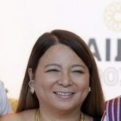 Portrait of Rizza Maniego-Eala