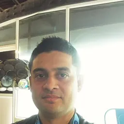 Portrait of Nakul Shenoy