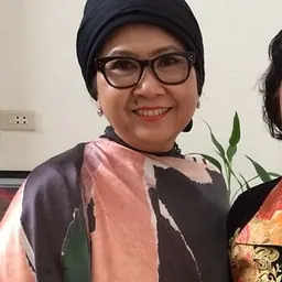 Portrait of Nana Riwayatie