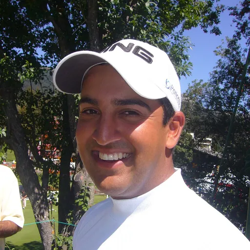 Portrait of Shiv Kapur