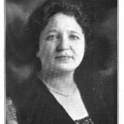 Portrait of Luba Robin Goldsmith