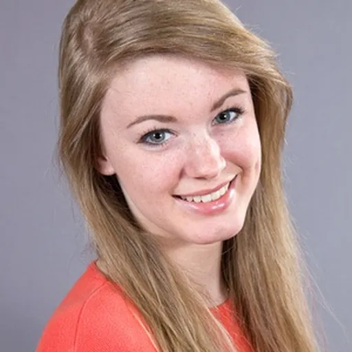 Portrait of Amy James-Kelly