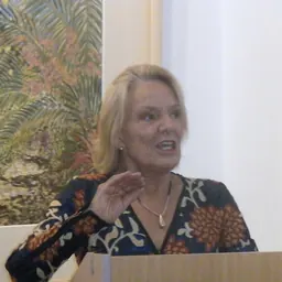Portrait of Pauline Bewick