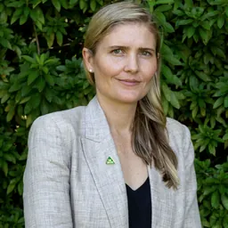 Portrait of Sophie McNeill