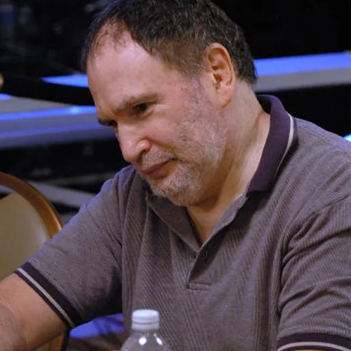 Portrait of Gabe Kaplan