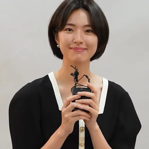 Portrait of Ha Young