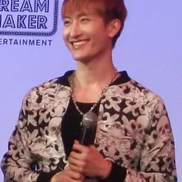 Portrait of Zhou Mi