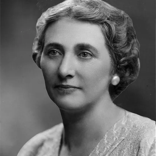 Portrait of Rae Luckock