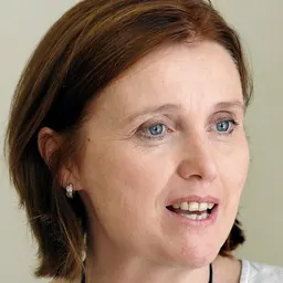 Portrait of Éva Tétényi