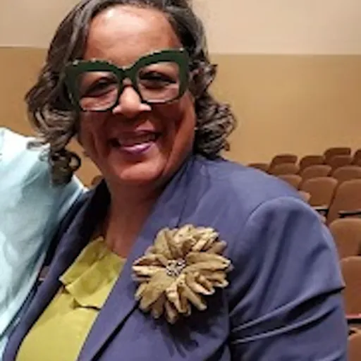 Portrait of Veronica Sims