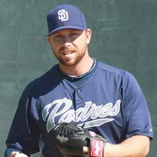 Portrait of Dale Thayer