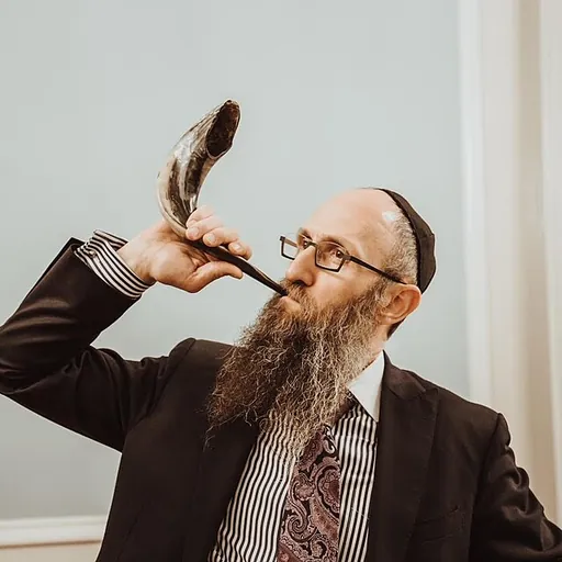 Portrait of Aaron Raskin