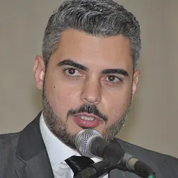 Portrait of Thiago Leite Flores Pereira