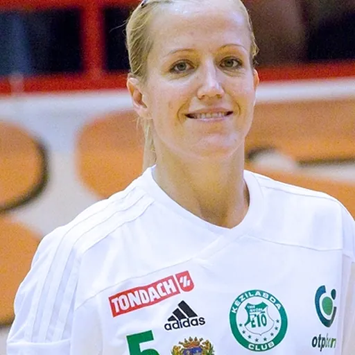 Portrait of Heidi Løke
