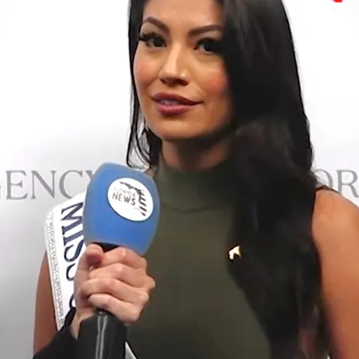 Portrait of Ashley Callingbull-Burnham