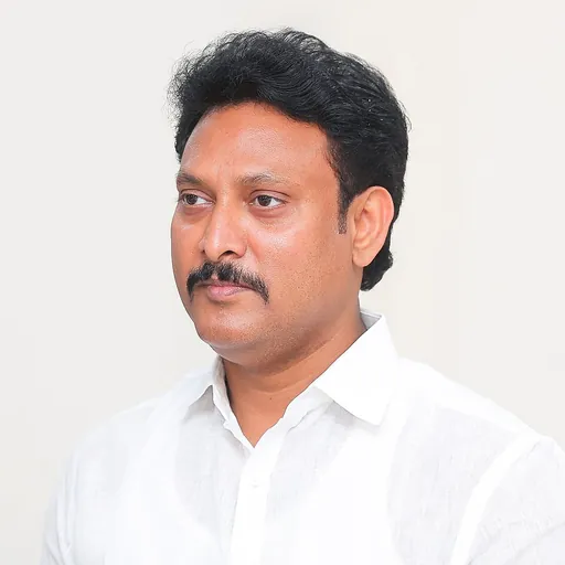 Portrait of Anbil Mahesh Poyyamozhi