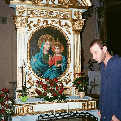 Portrait of Ryan Pollie