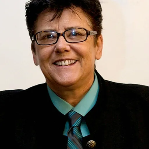 Portrait of Jeanne Córdova