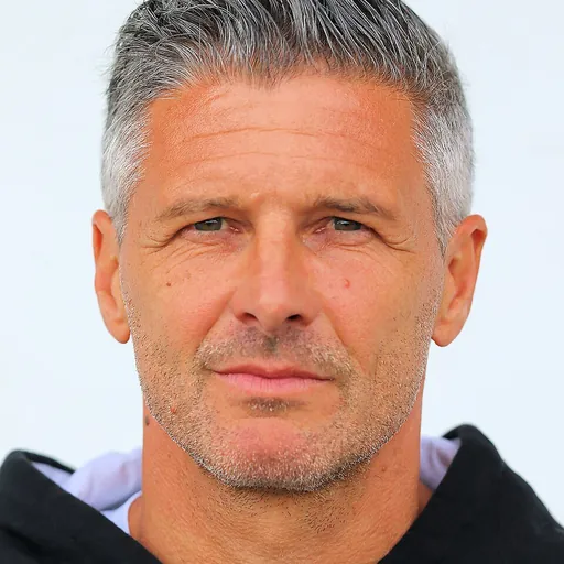 Portrait of Thomas Flögel