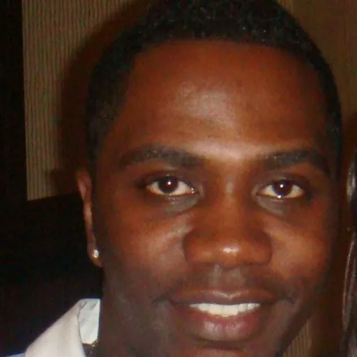 Portrait of NaShawn Kearse