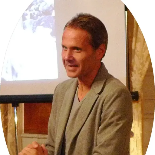 Portrait of Michael Schindhelm
