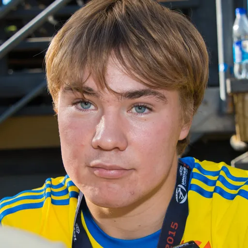 Portrait of Simon Tibbling