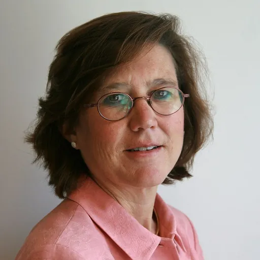 Portrait of Carol Graham