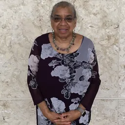 Portrait of Shelley Haley