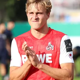 Portrait of Timo Hübers