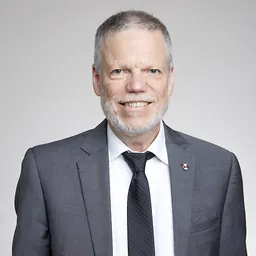 Portrait of Gordon Douglas Slade