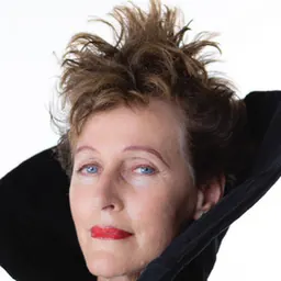 Portrait of Lorae Parry