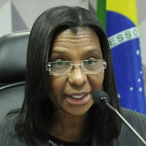 Portrait of Rosângela Gomes