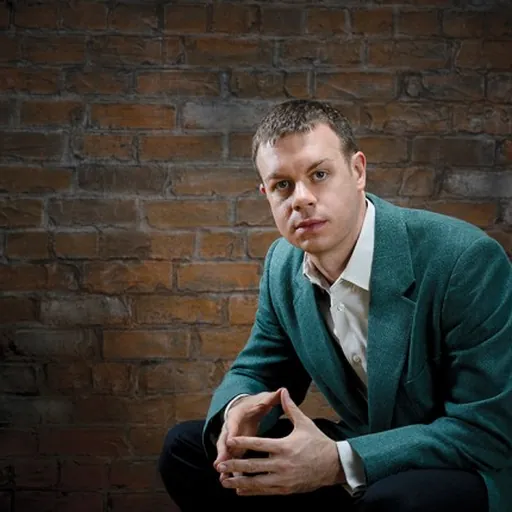 Portrait of Wayne Oquin