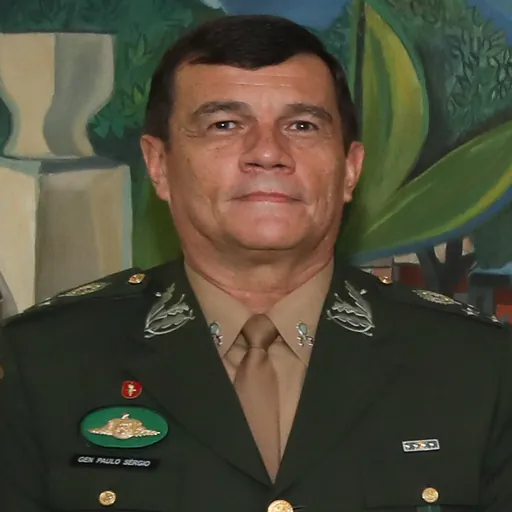 Portrait of Paulo Sérgio Nogueira de Oliveira