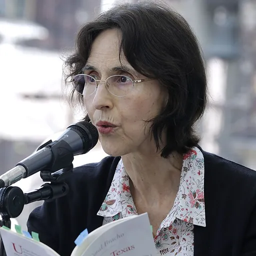 Portrait of Coral Bracho
