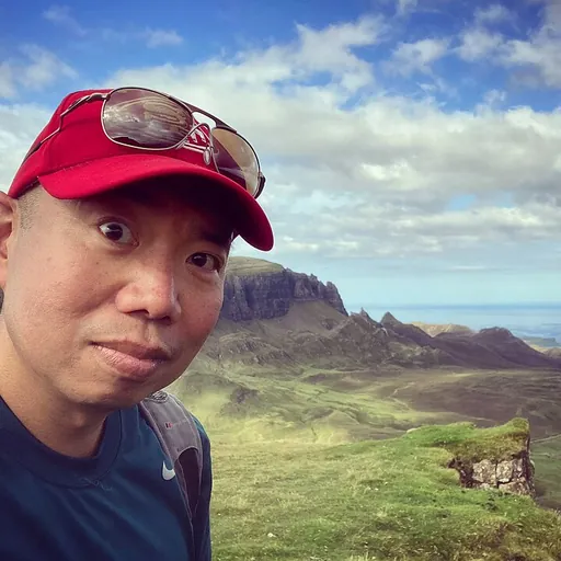 Portrait of Giles Yeo