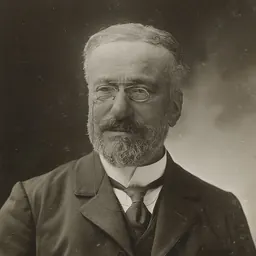 Portrait of Valéry Mayet