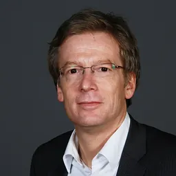 Portrait of Dirk Kienscherf