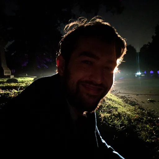 Portrait of Jason Eppink