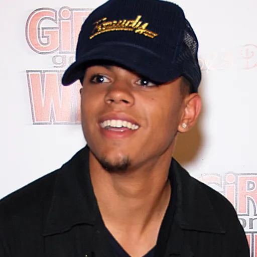 Portrait of Evan Ross