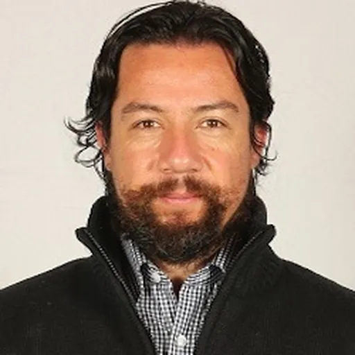 Portrait of Alvin Saldaña