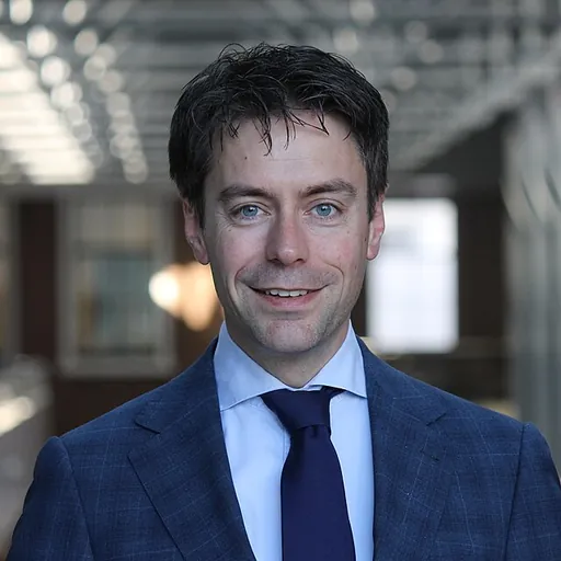Portrait of Chris Stoffer