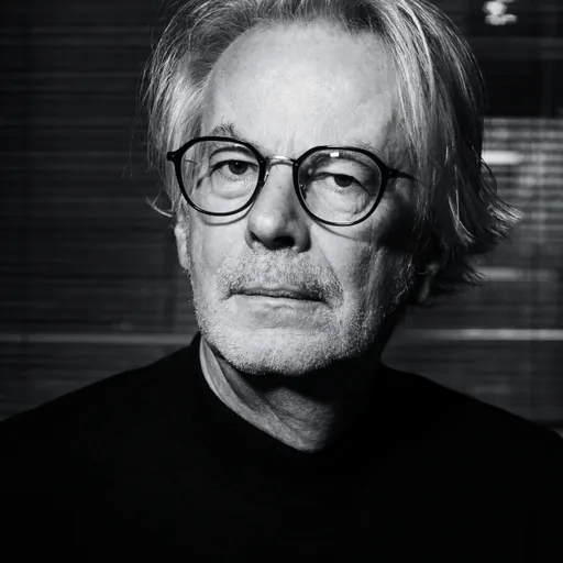 Portrait of Wim van Sinderen