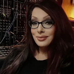 Portrait of Lisa Bella Donna