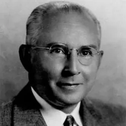 Portrait of André von Gronicka