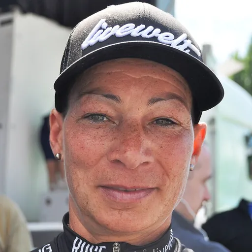 Portrait of Tanja Schmidt-Hennes