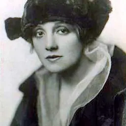 Portrait of Laurette Taylor