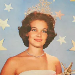Portrait of Linda Bement