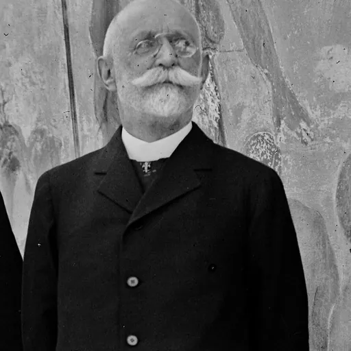 Portrait of Alfred Frey