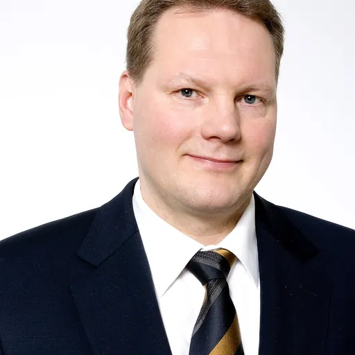 Portrait of Arto Blomsten